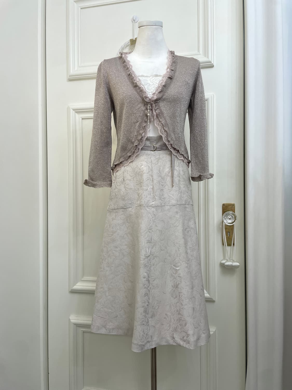 dark lavender glitter lace trim cardigan 상품이미지1