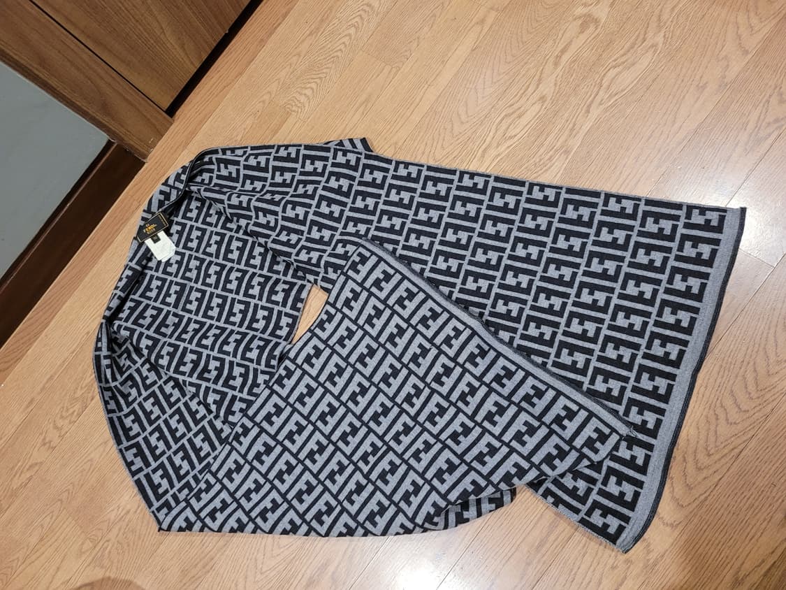 펜디 머플러  상품이미지8