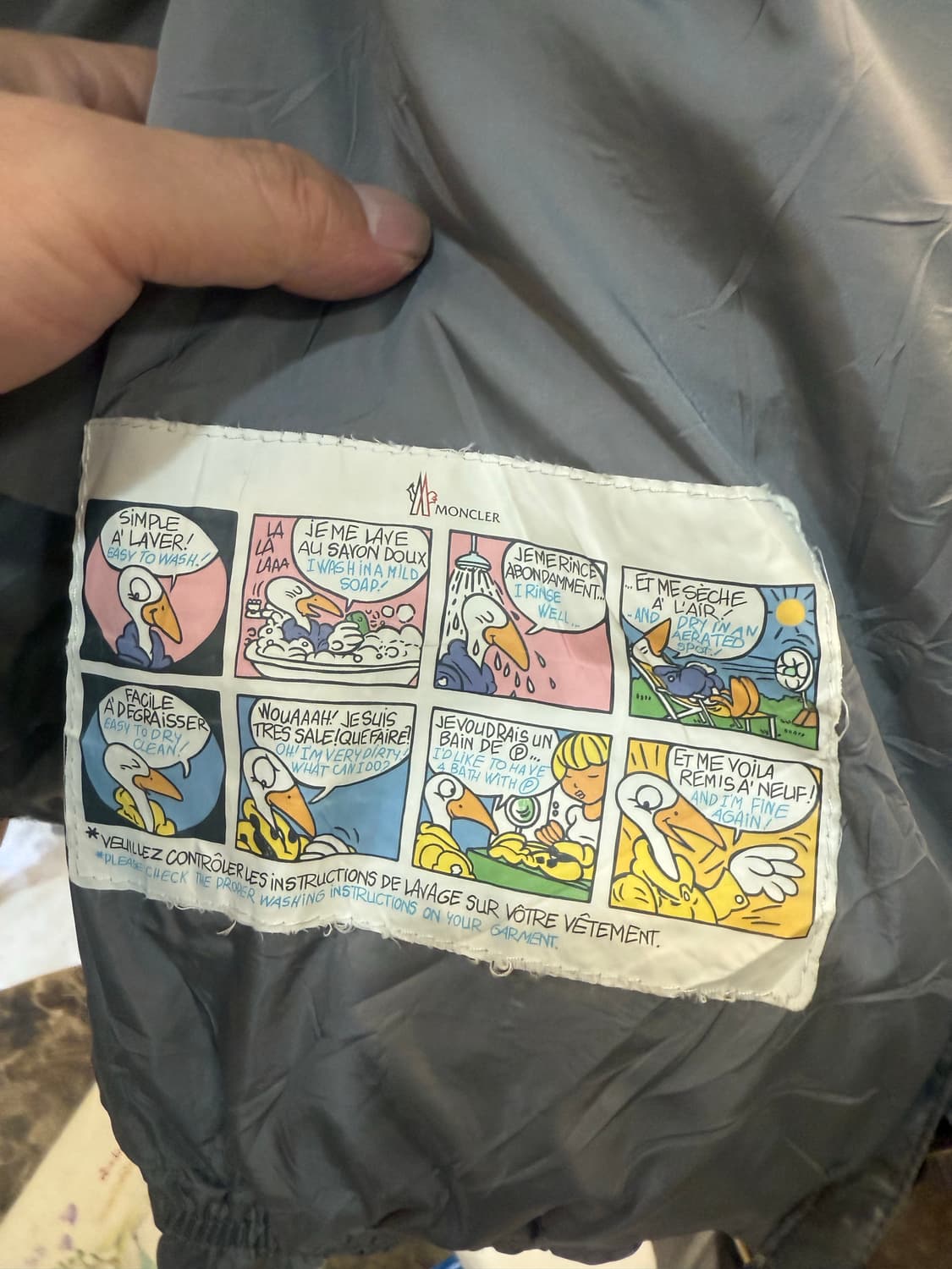 0/44-55 정품 몽클레어 패딩조끼 팝니다 상품이미지4
