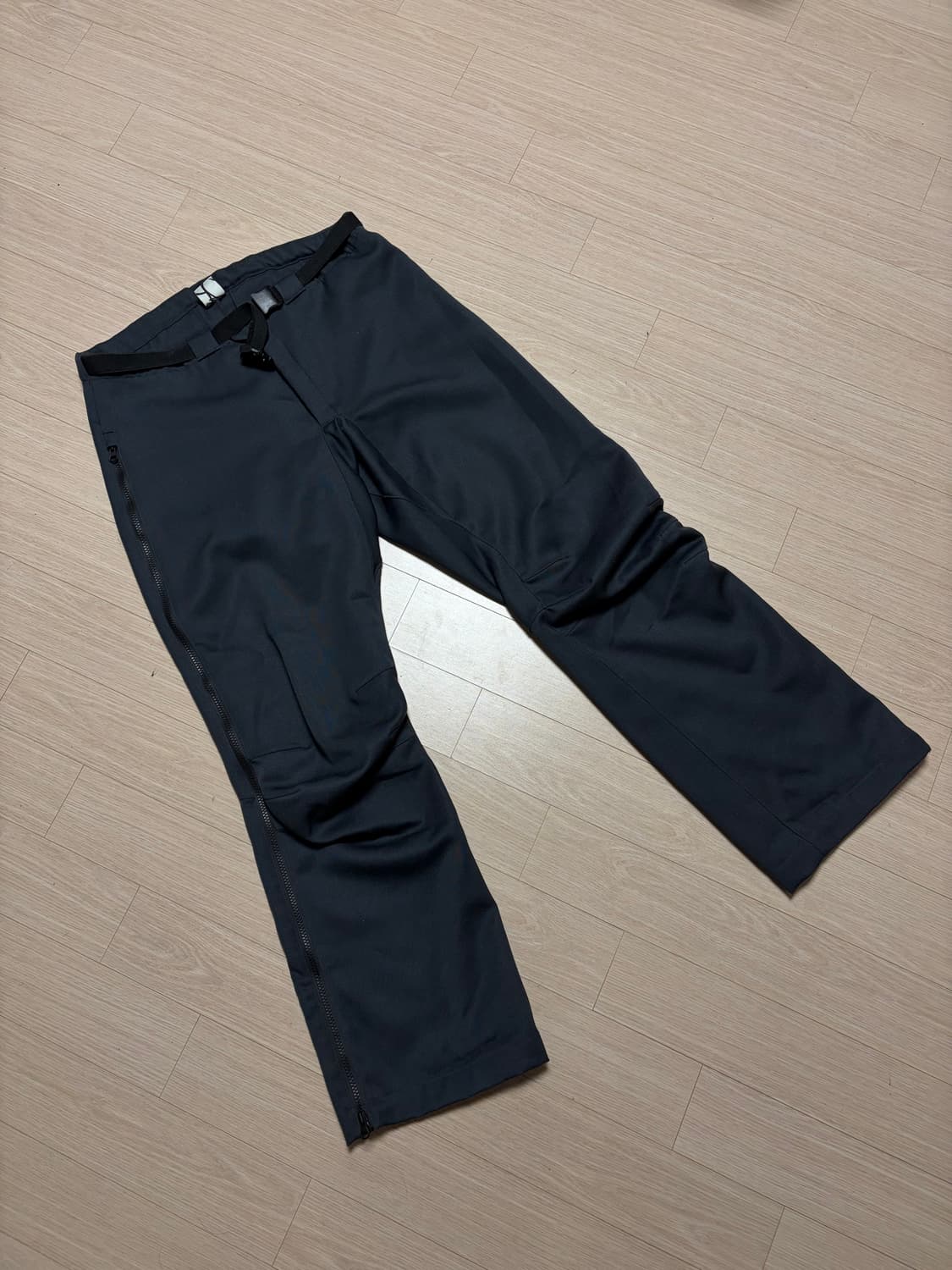 (48) GR10K 23fw TITANUS ARC PANTS 상품이미지2