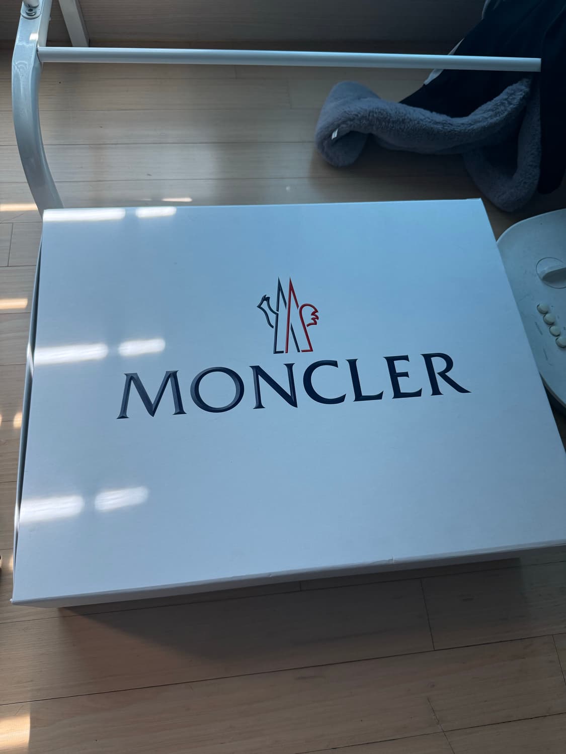 몽클레어 아미오 4사이즈 판매 상품이미지4