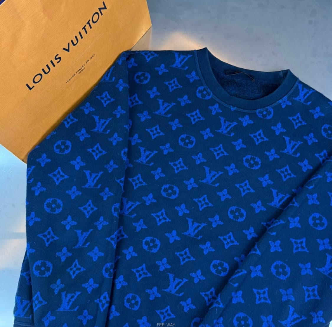 [정품] 루이비통 스웨트 딥블루 맨투맨  상품이미지3