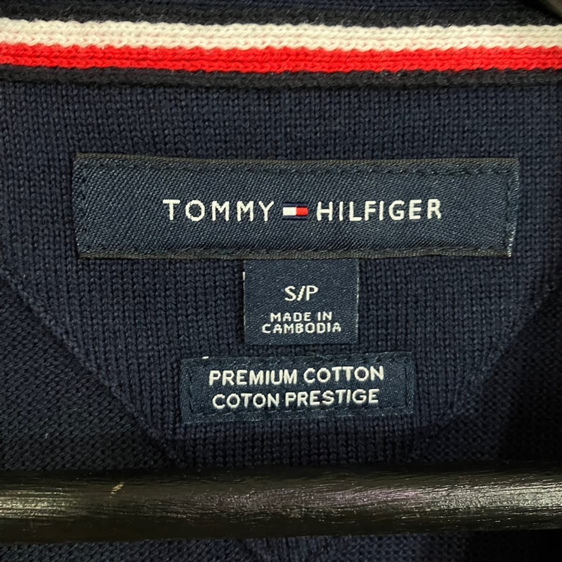 타미힐피거 로고 브이넥 니트 상품이미지5