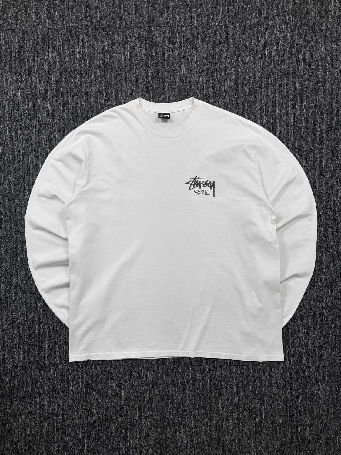 스투시 화이트 롱슬리브 상품이미지3