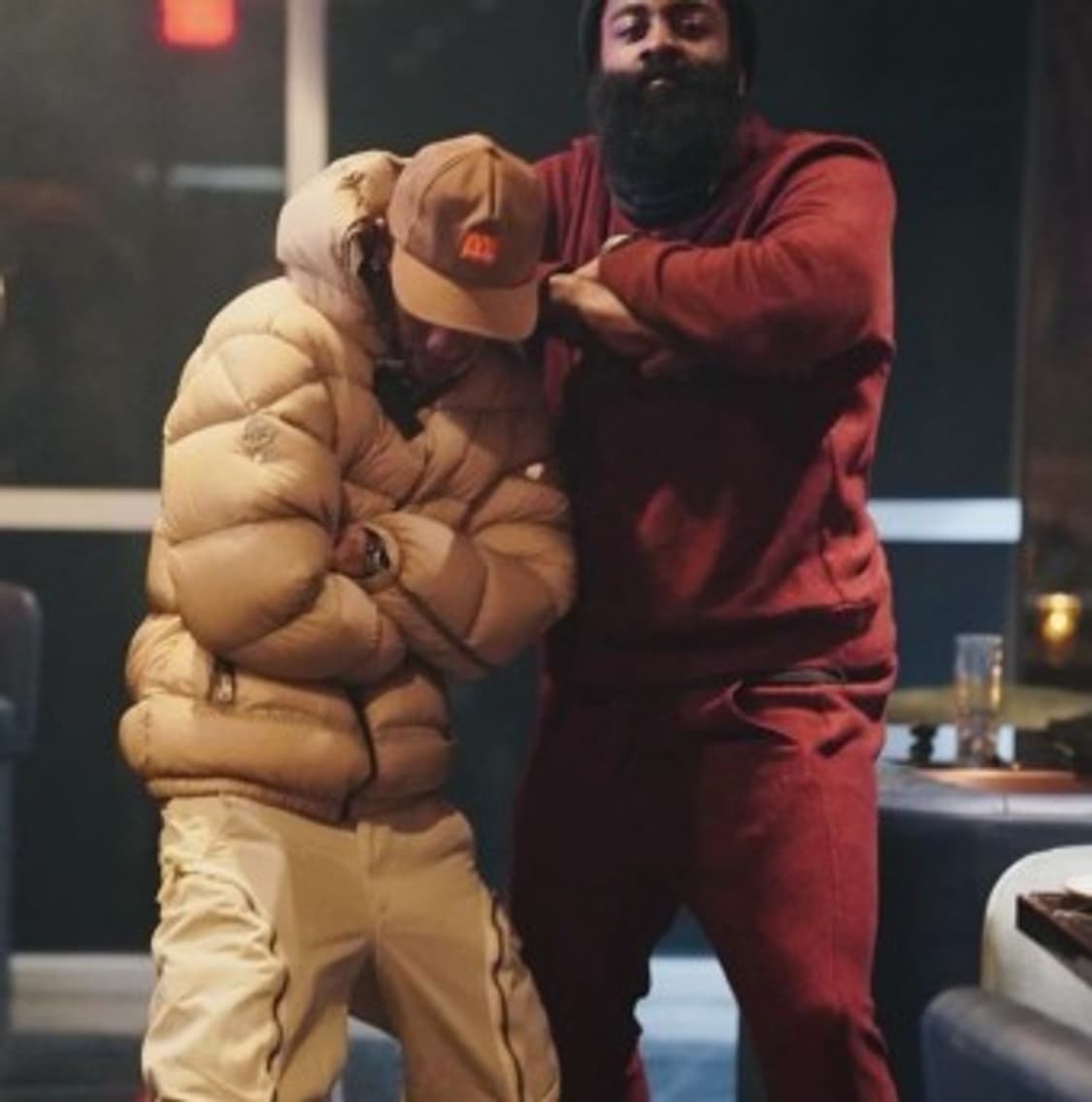 [2] 몽클레어 알릭스 알몬드 샌드 상품이미지1