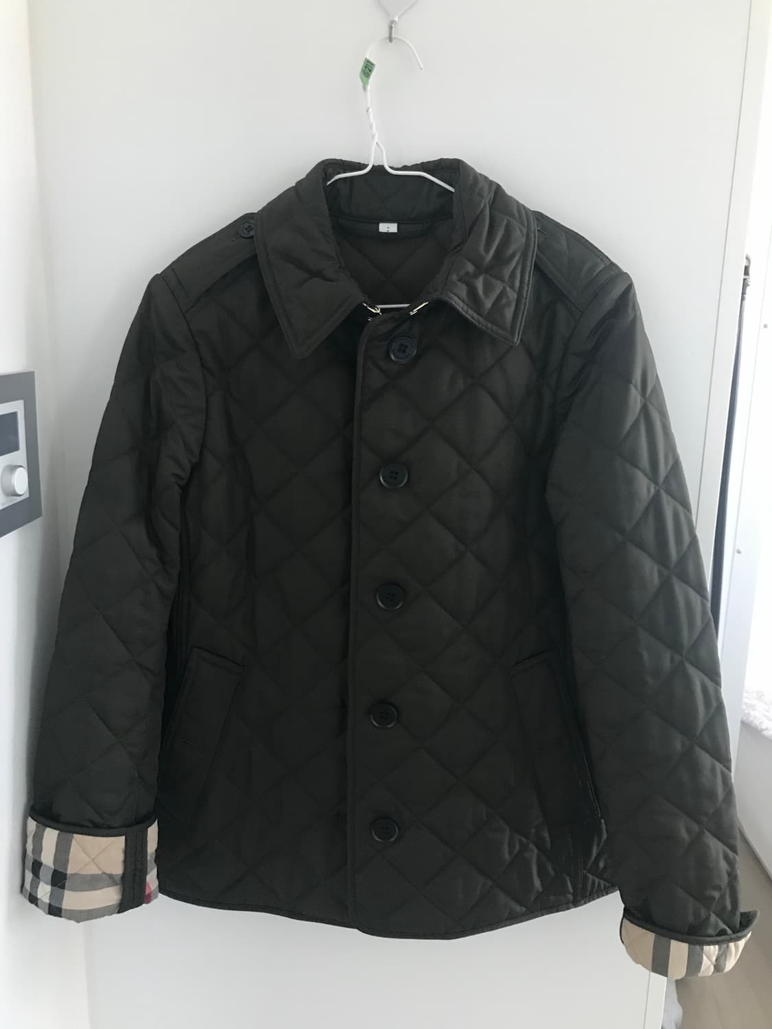 버버리 경량패딩 상품이미지1