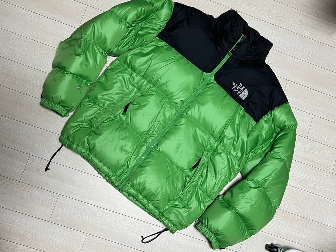 노스페이스 눕시 700 그린/블랙 100사이즈 상품이미지1