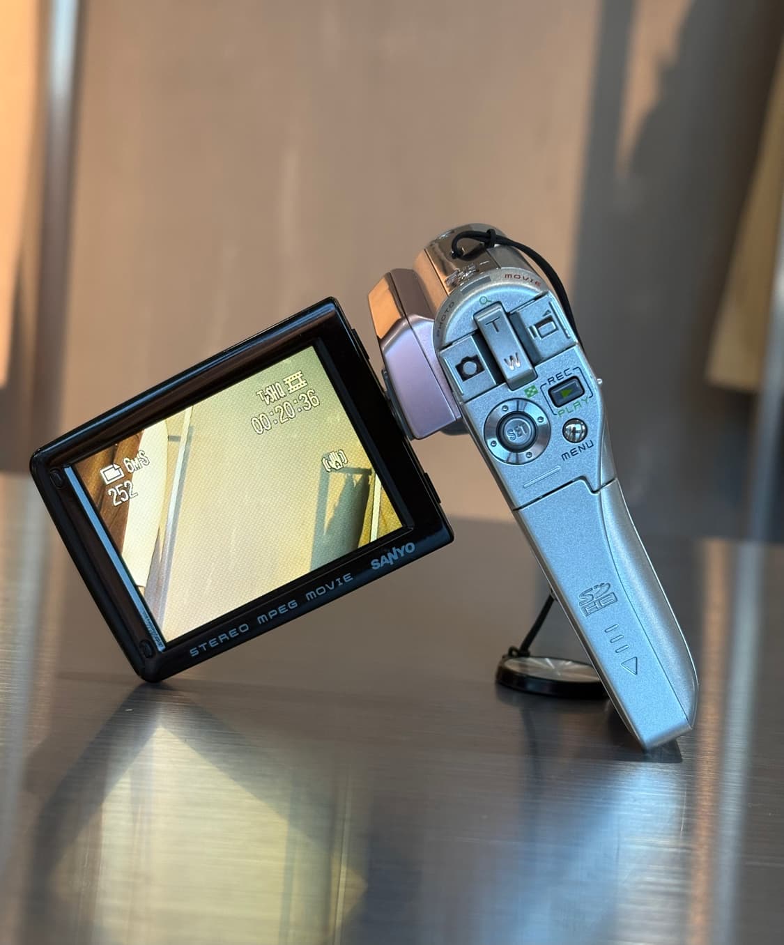 레어/민트급/딸기우유)산요 작티 DMX-CG6 핑크 빈티지디카 캠코더 상품이미지4