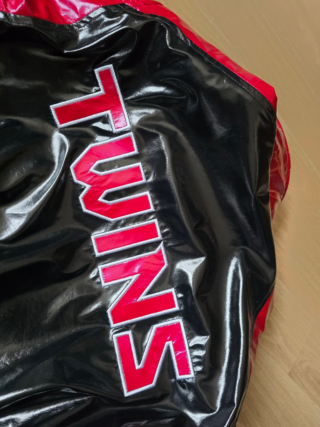 엘지트윈스 유광점퍼 춘추유광점퍼 S사이즈 상품이미지1