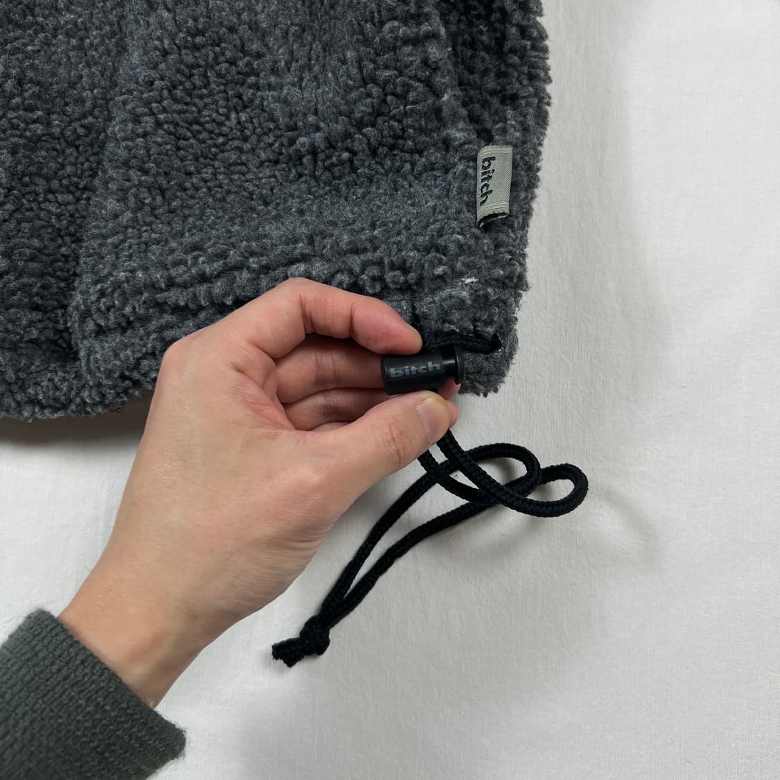 90’s bitch 빗치스케이트보드 쉐르파 풀오버 후드 상품이미지6