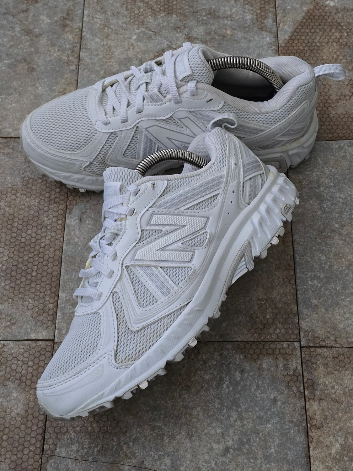 (230)뉴발란스 410 v5 트리플 화이트 상품이미지3