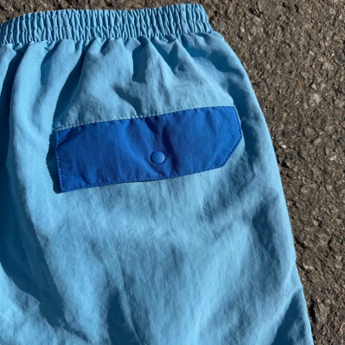 파타고니아 로고 배기스 반바지 상품이미지4