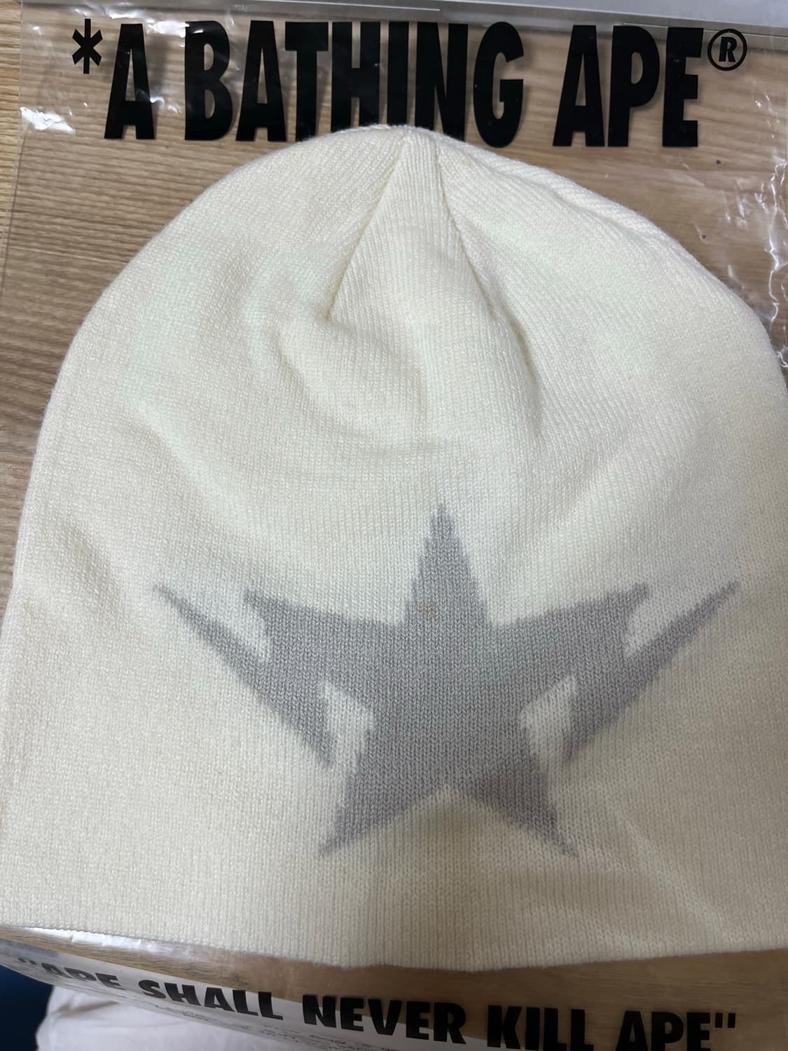 BAPE 베이프 트윈 스타 비니 화이트 상품이미지1