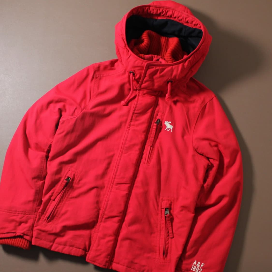 Abercrombie 아베크롬비 레드 자켓 상품이미지5