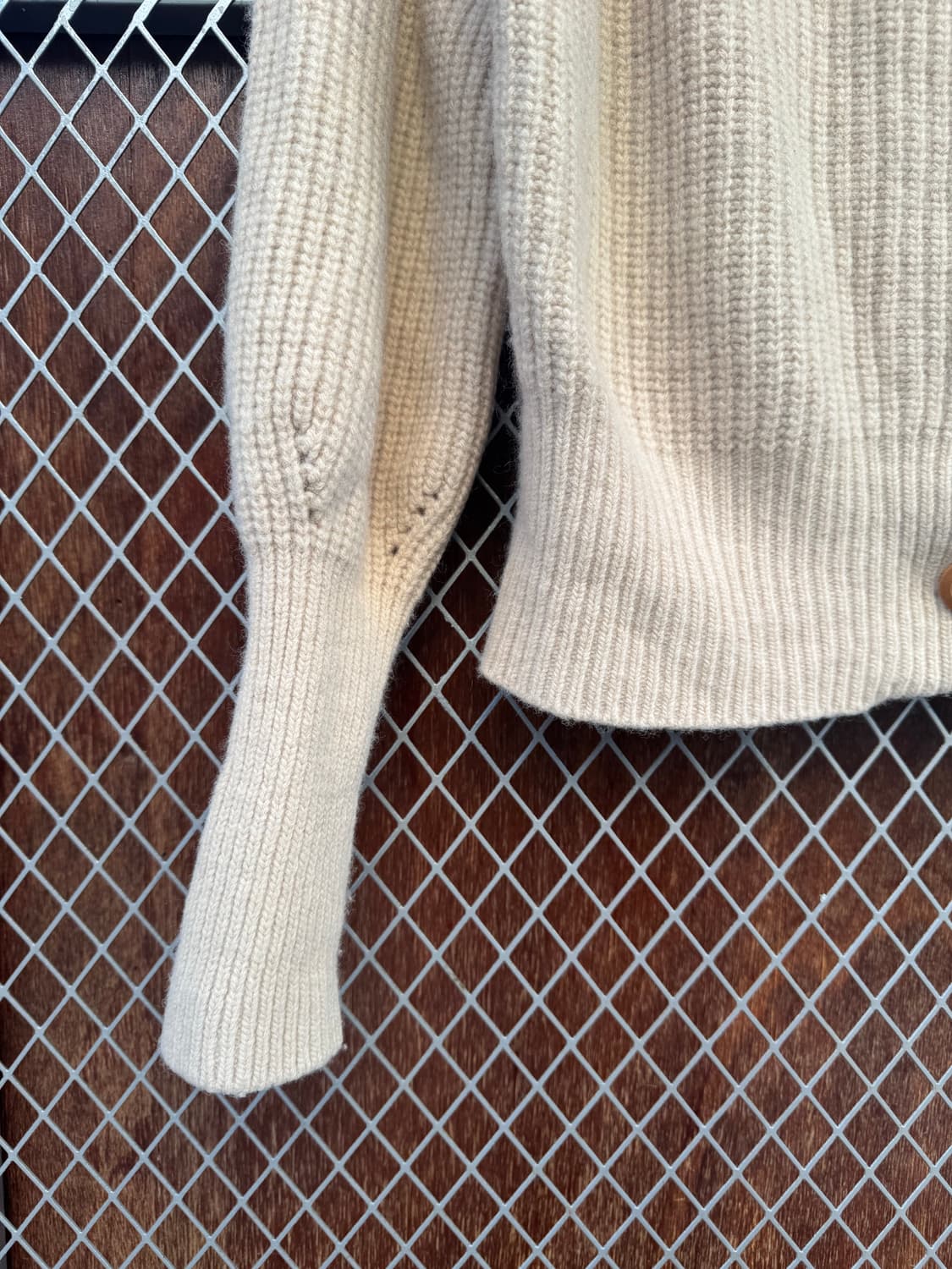 스튜디오톰보이 와플 버튼 오버핏 울 가디건 니트 F 상품이미지8