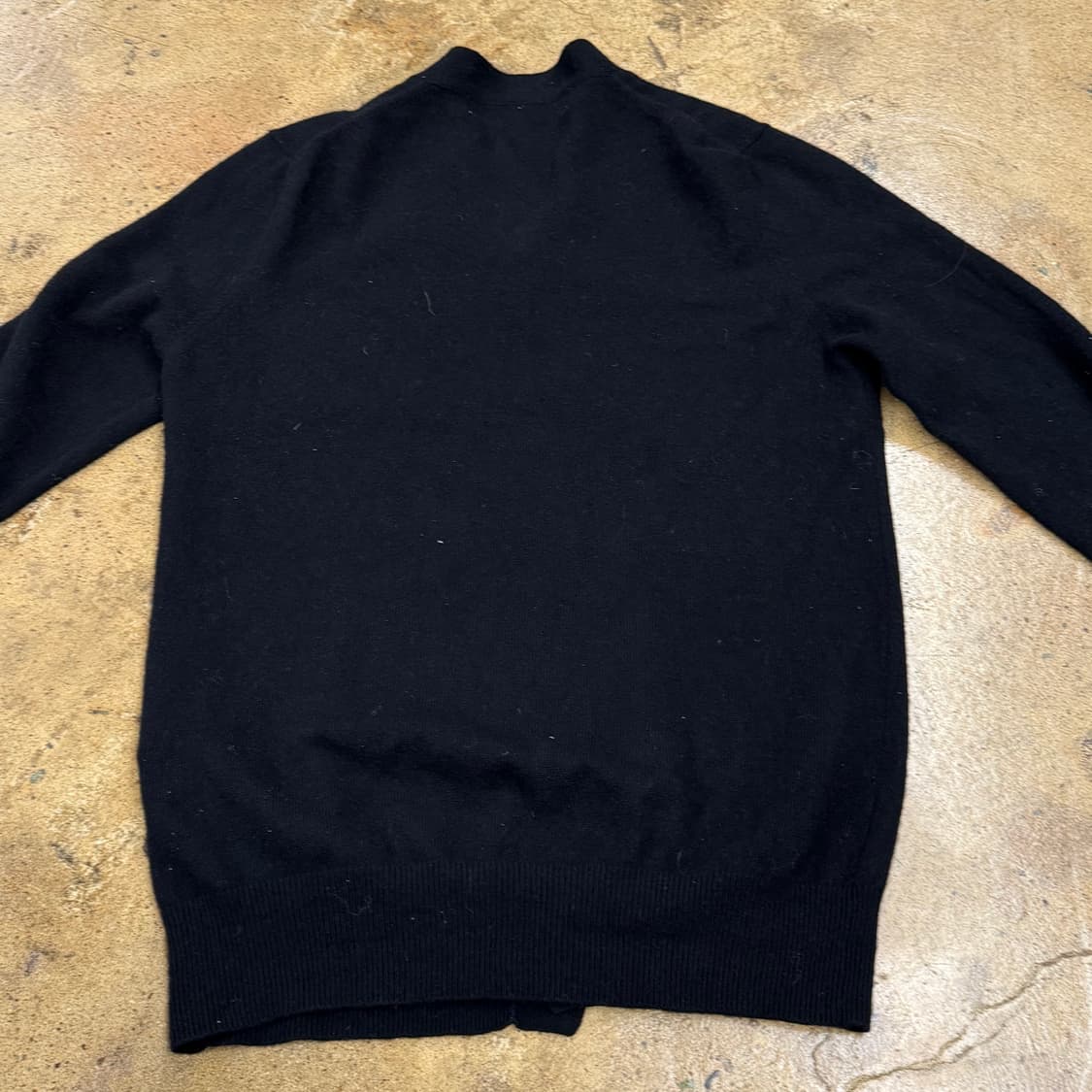 꼼데가르송 블랙 픽셀 레드 와펜 니트 가디건 상품이미지4