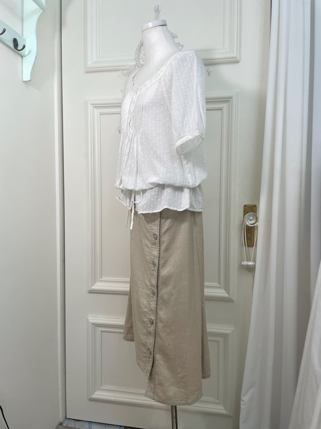 beige denim unbalance button point long 상품이미지7