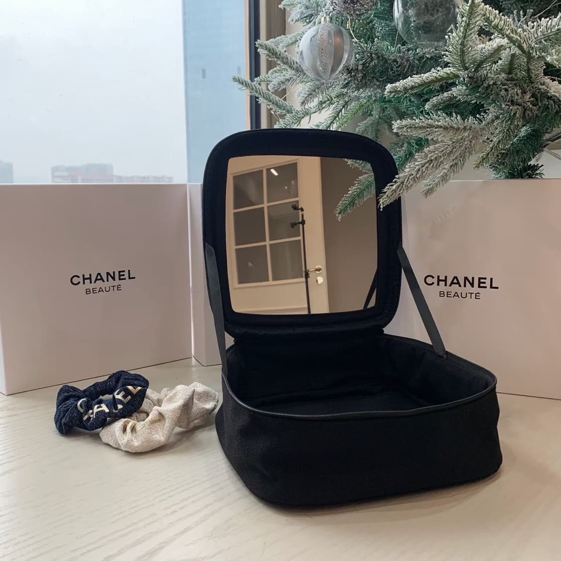 샤넬뷰티 트래블 미러 파우치 메이크업 기프트 파우치 상품이미지7