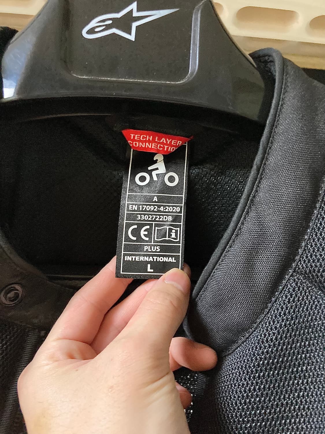알파인스타 자켓 VIPER V3 AIR JACKET BLACK 상품이미지3