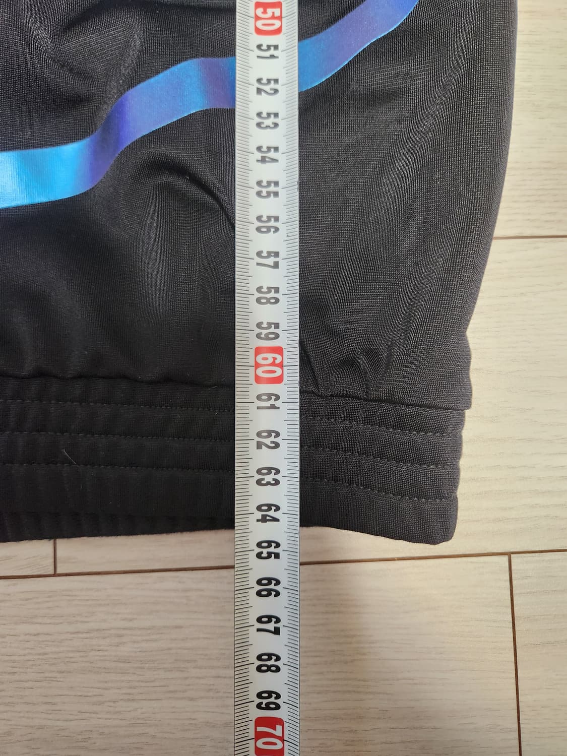 아디다스 제노 트랙탑 팬츠 트레이닝복 세트

여러 중고사이트에도 같이 판 상품이미지10