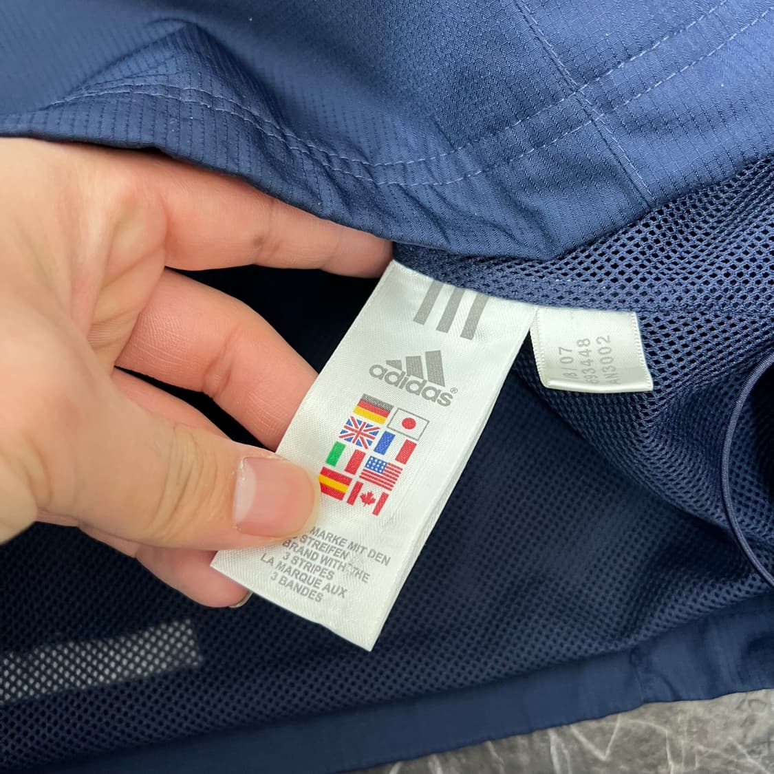 아디다스 레알마드리드 엠블럼 후드 바람막이 자켓 상품이미지5