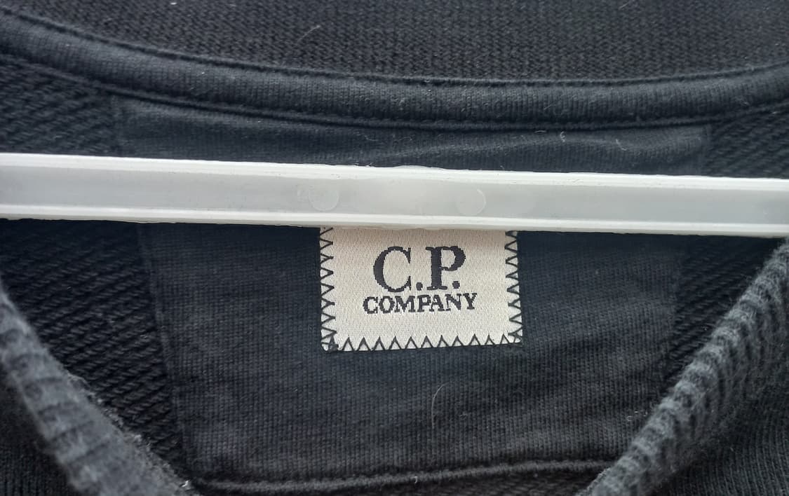 CP 컴퍼니 블랙 맨투맨 XL (남 105) 상품이미지2
