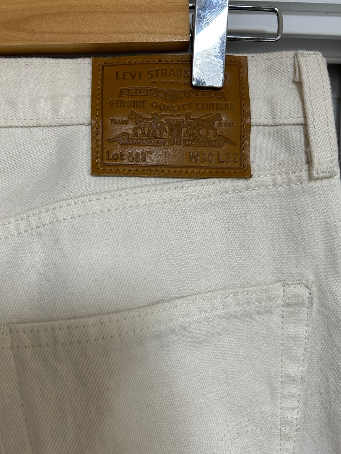 리바이스 568 에크루 컬러 W30 L32 상품이미지3
