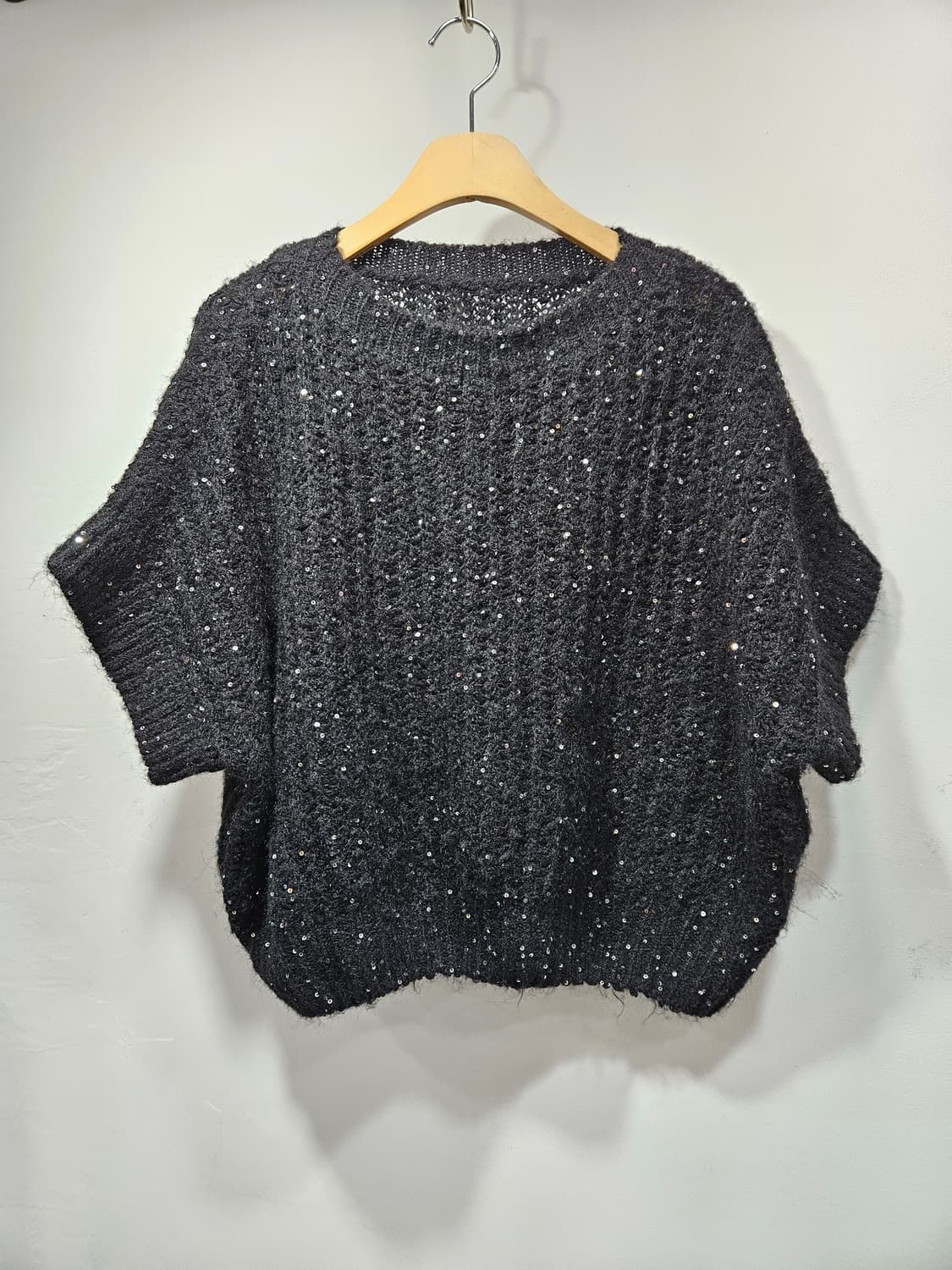 셀렉샵(Celeb shop)블랙 스팽글 반팔 니트 L 상품이미지4