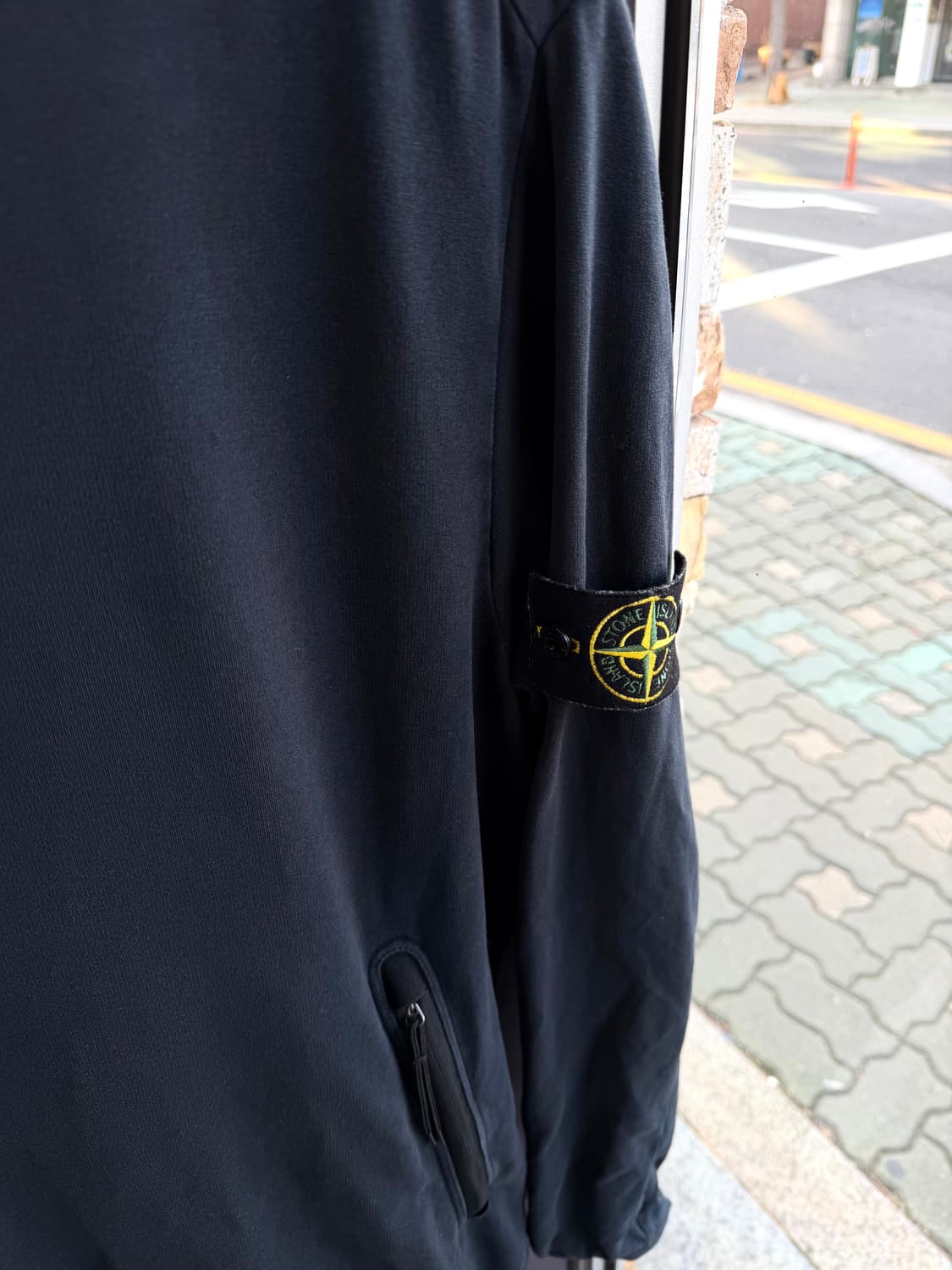 .L/ 스톤아일랜드 2-Pocket 와펜 슬리브 맨투맨 상품이미지5