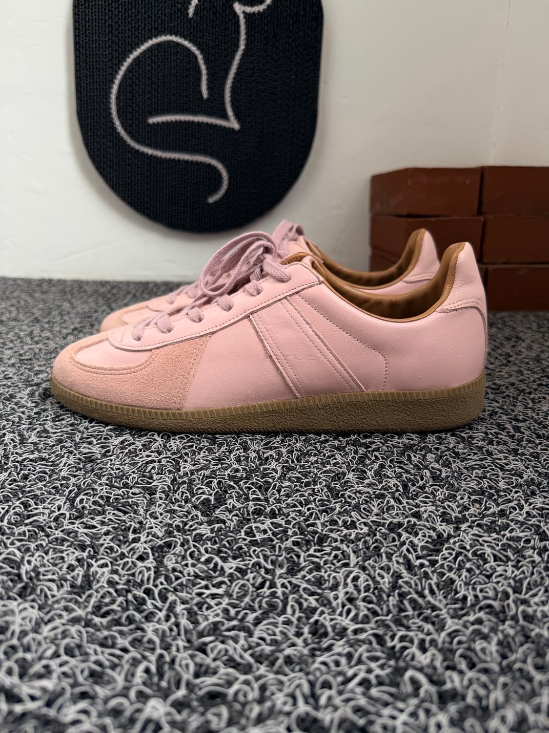 어썸비(AWSB) 레이나(Raina) 독일군 레더 스니커즈 - 핑크 상품이미지3