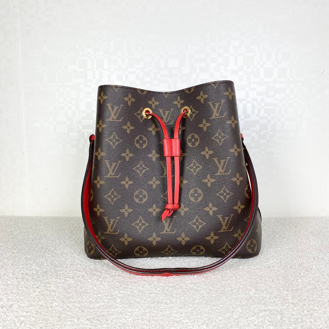 루이비통 숄더백 네오노에 mm  상품이미지1