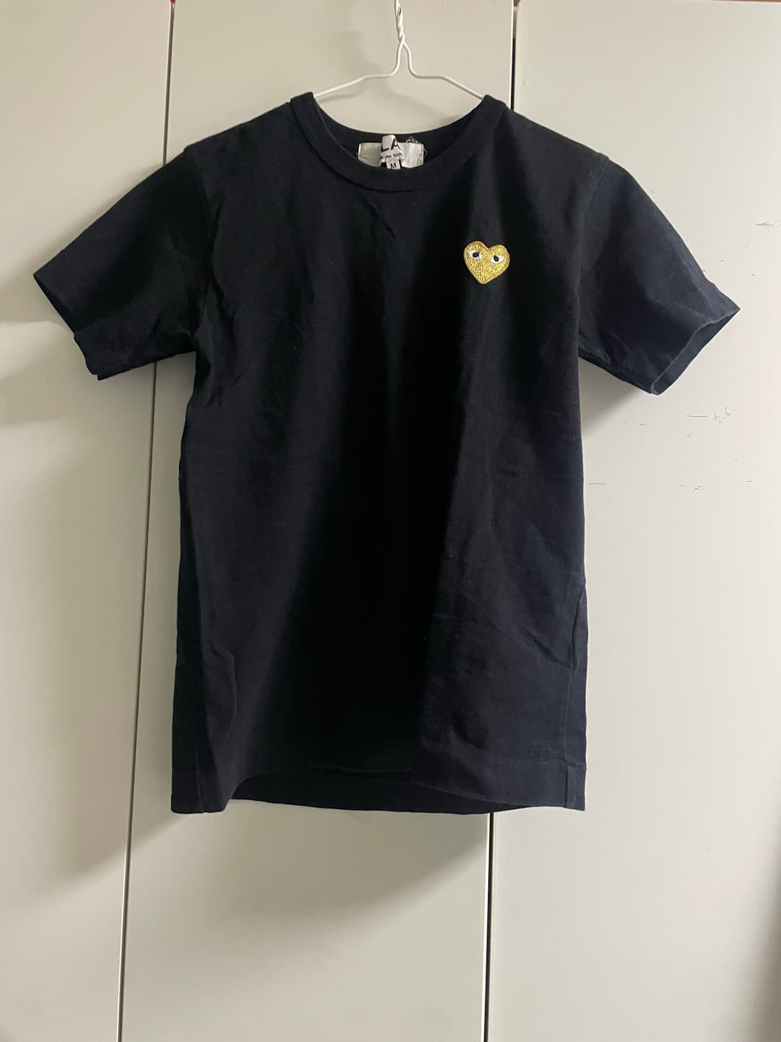 꼼데가르송 플레이 티셔츠 저렴하게 가져가세요 상품이미지1