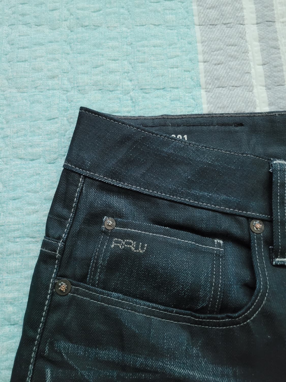 지스타로우 Gstarraw. 3301 다크블루워싱 반코팅진. 32사이즈 상품이미지3