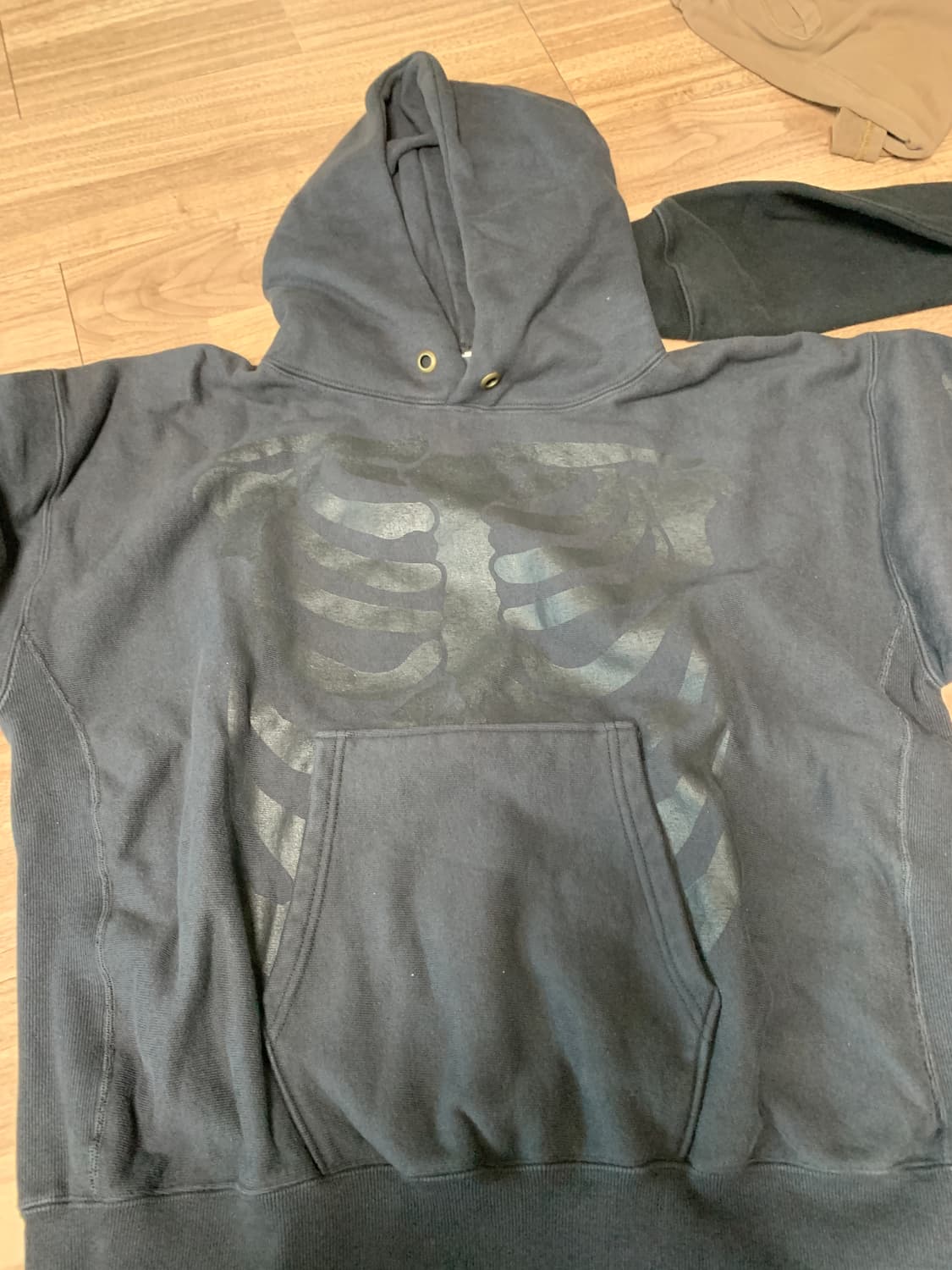 로컬슨온니 검정 후드티  상품이미지2