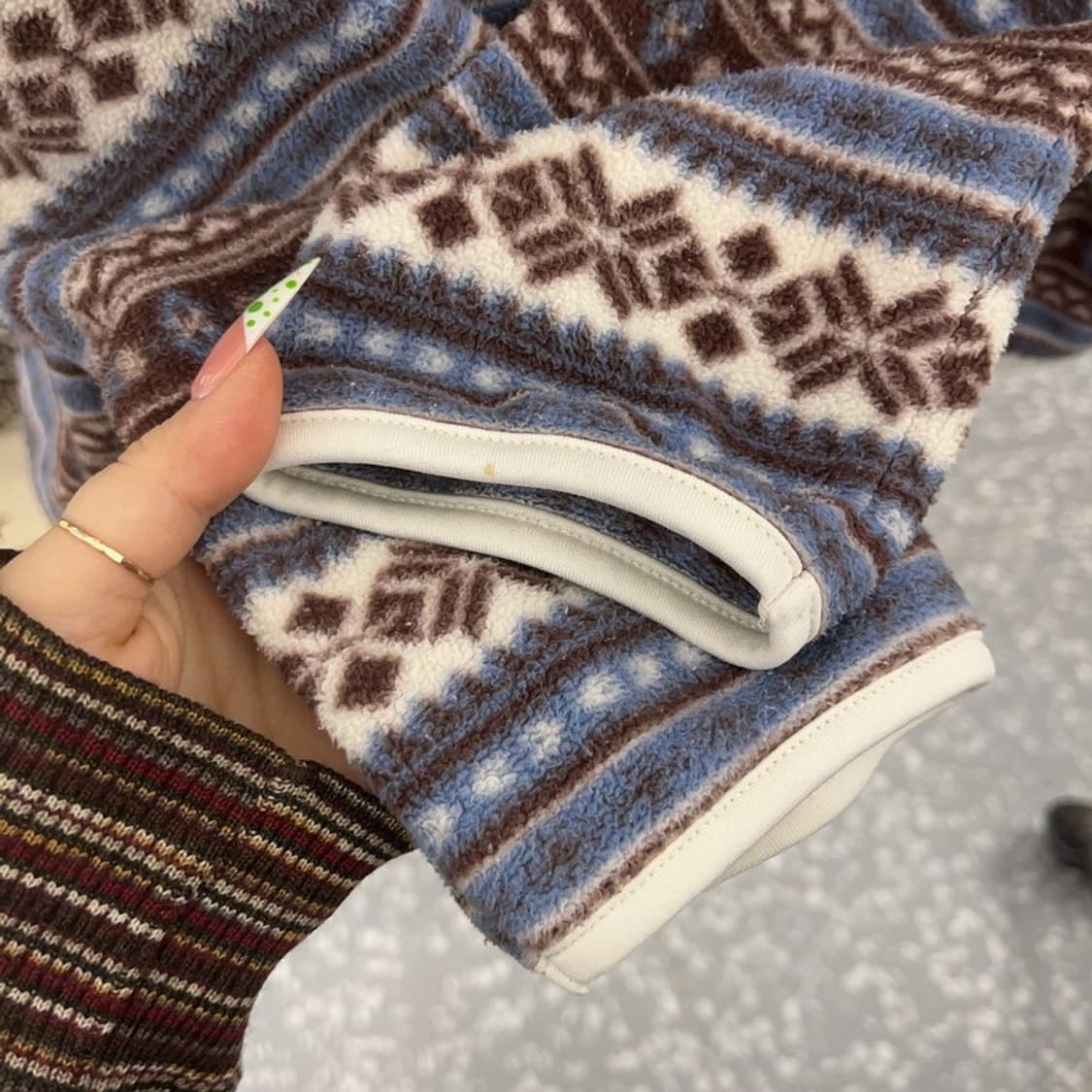 유니클로 빈티지 코지 모리걸 에스닉 후리스 집업 L C09089 상품이미지7