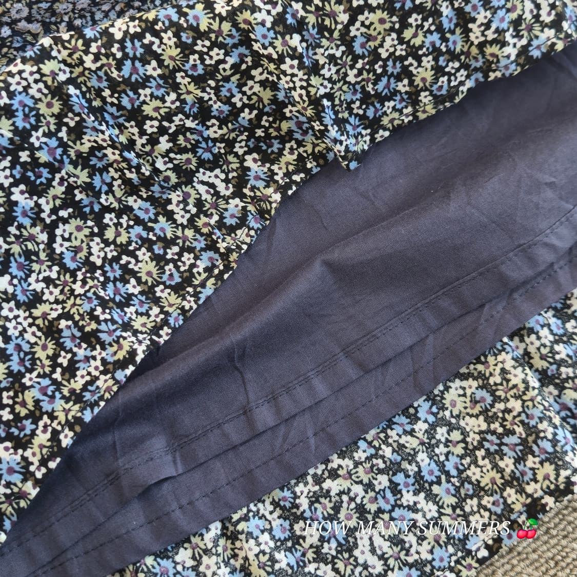 Earth music&ecology 네이비 플라워 슬리브리스 상품이미지4