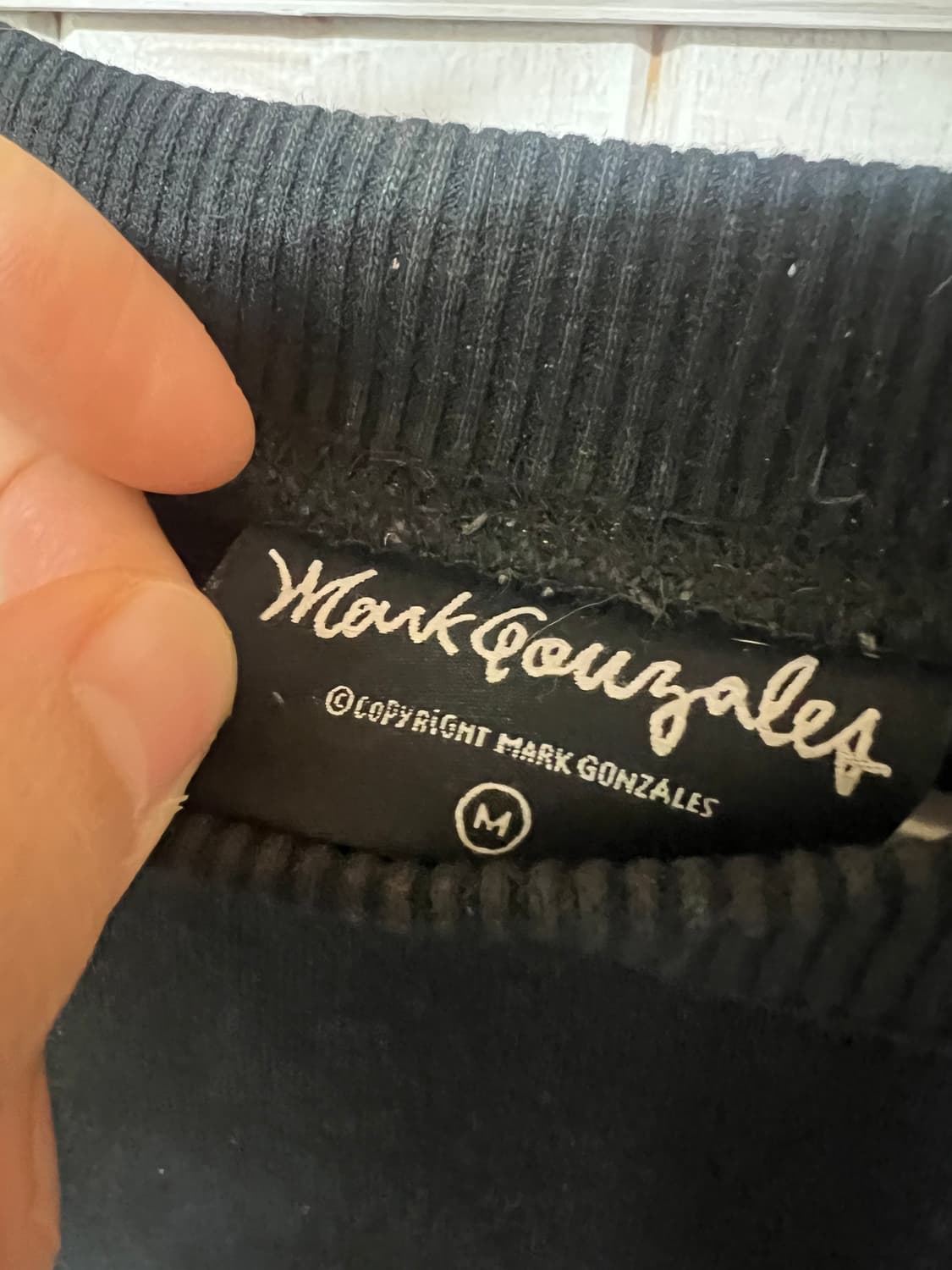 마크곤잘레스 맨투맨 블랙 상품이미지4