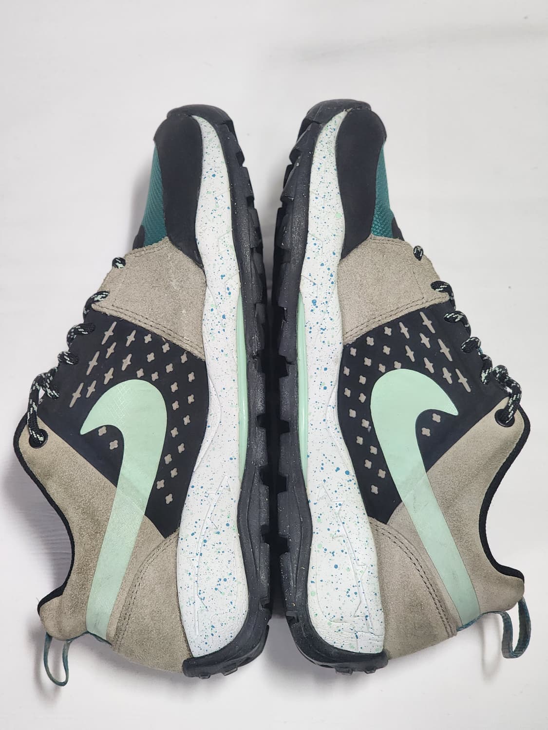 나이키 ACG 로우케이트 235 트레일화 상품이미지3