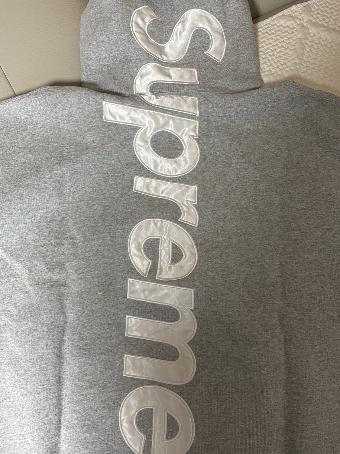 (xl) 슈프림 사틴 아플리케 후드 티셔츠 그레이 상품이미지5