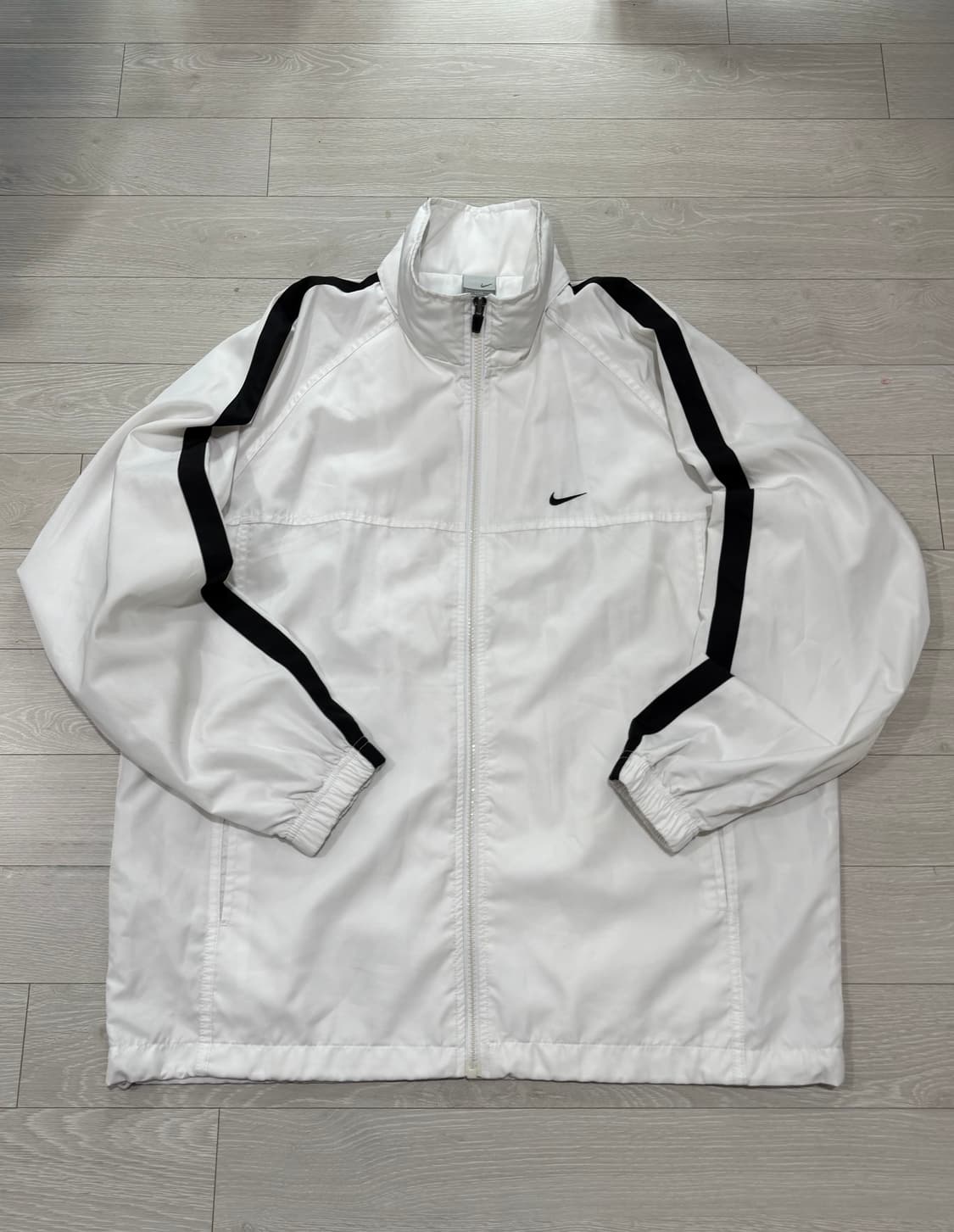 나이키 2002 사이드라인 스우시 바람막이  상품이미지1