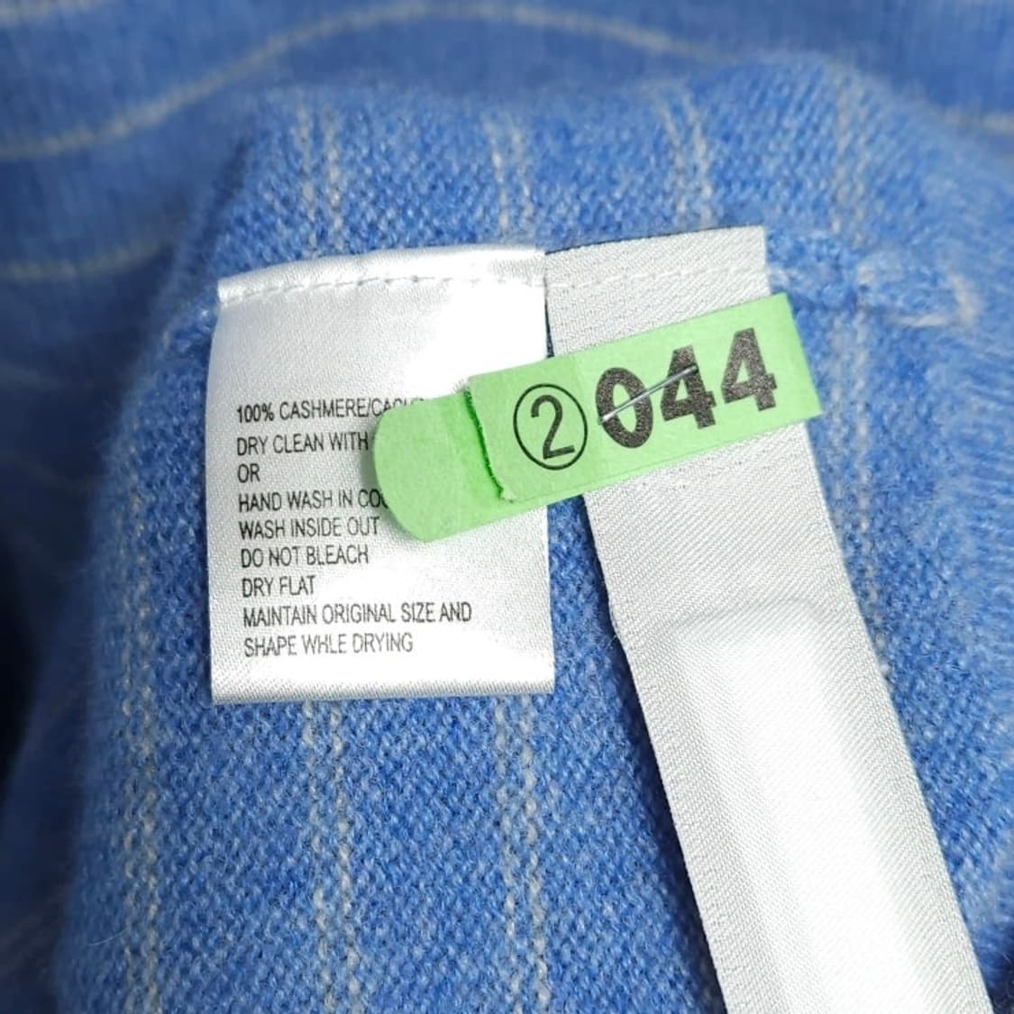 100 Black Brown 블랙브라운 캐시미어 브이넥 니트 블루 상품이미지5