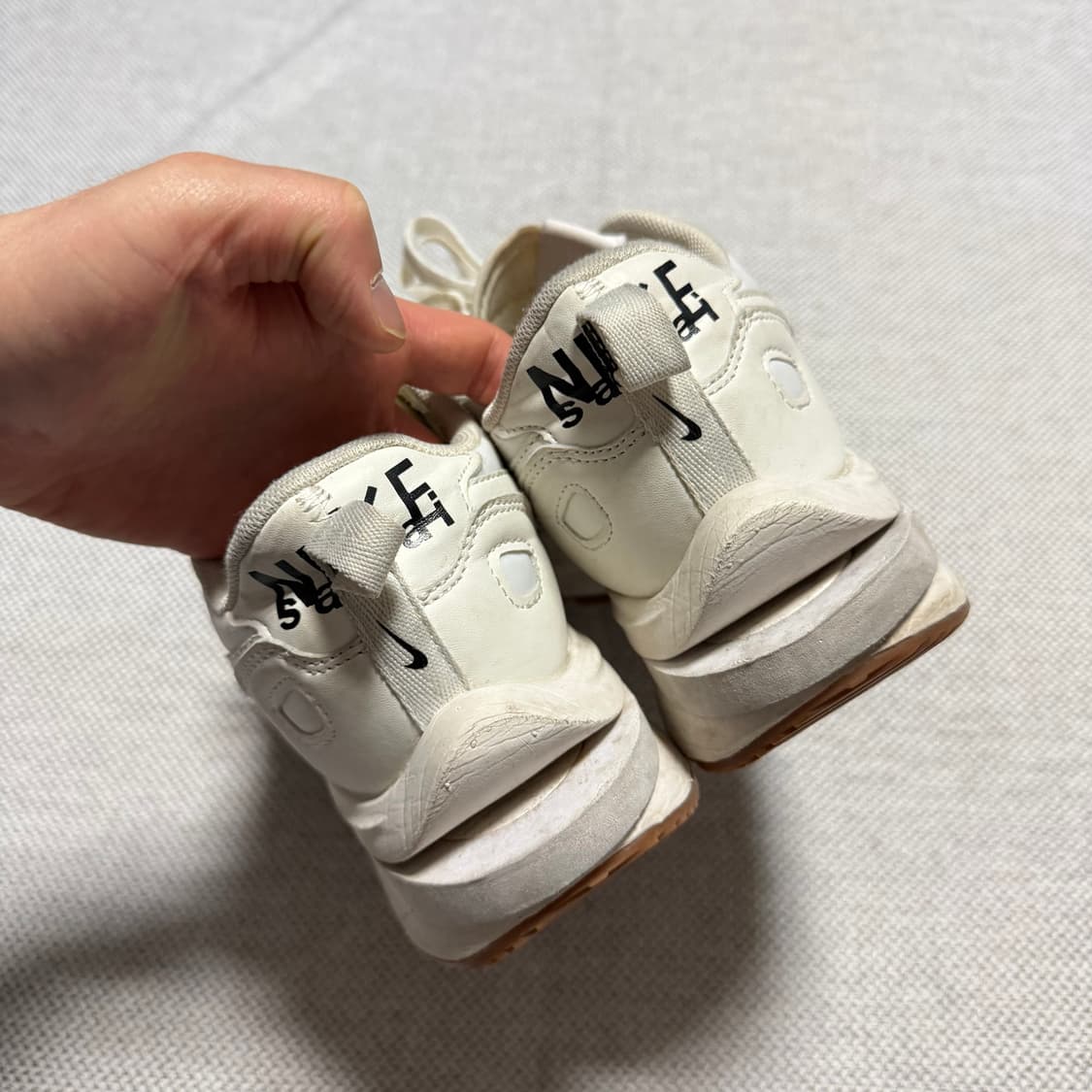 나이키 x 사카이 베이퍼와플 화이트 앤 검 상품이미지2