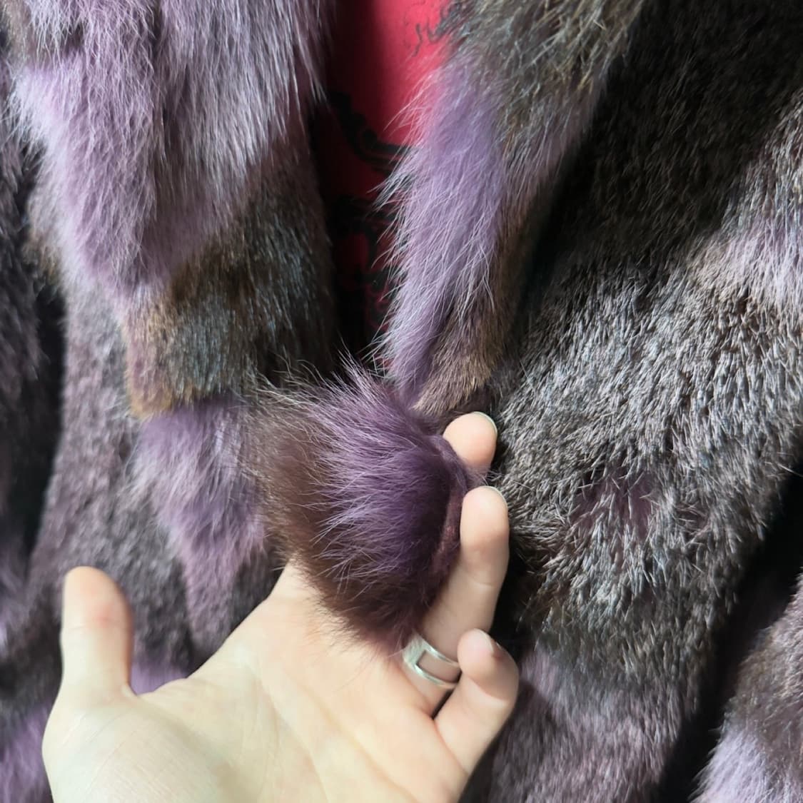 이상봉 폭스퍼 100% 마젠타 롱 퍼코트 상품이미지5