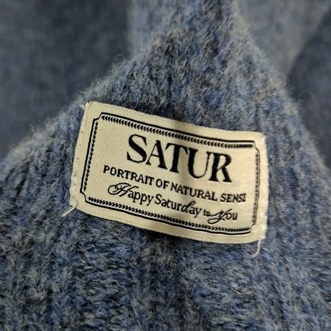 세터 빅로고 니트 상품이미지3