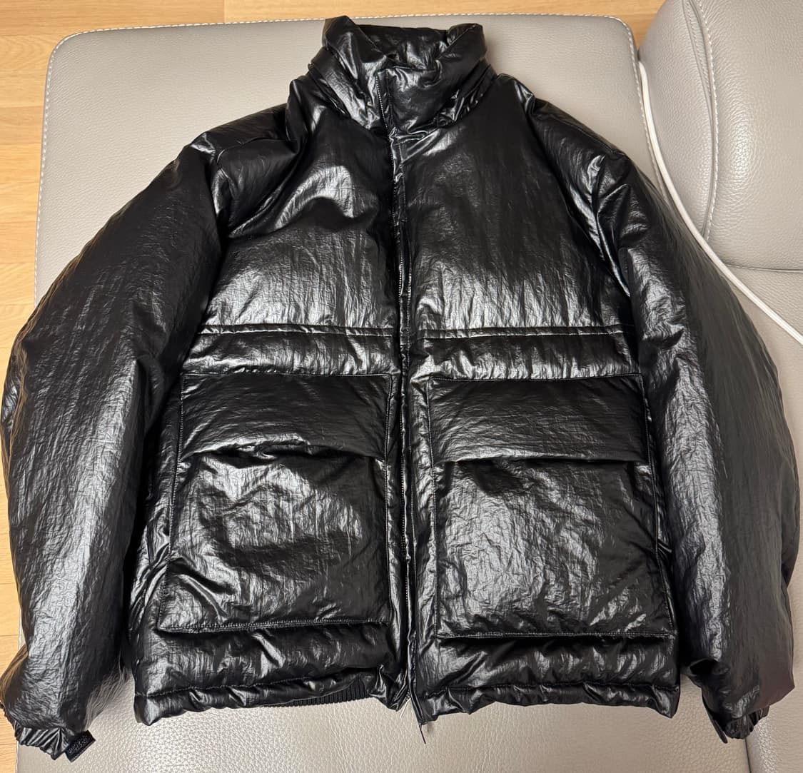 글로시 패딩 상품이미지1