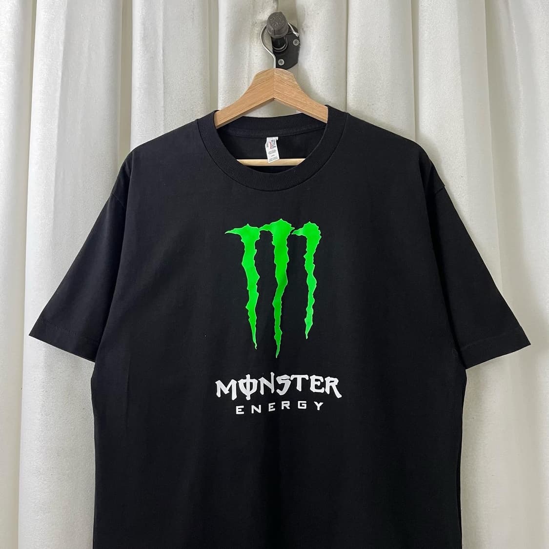 몬스터 블랙 빅프린팅 하프 티셔츠 상품이미지2