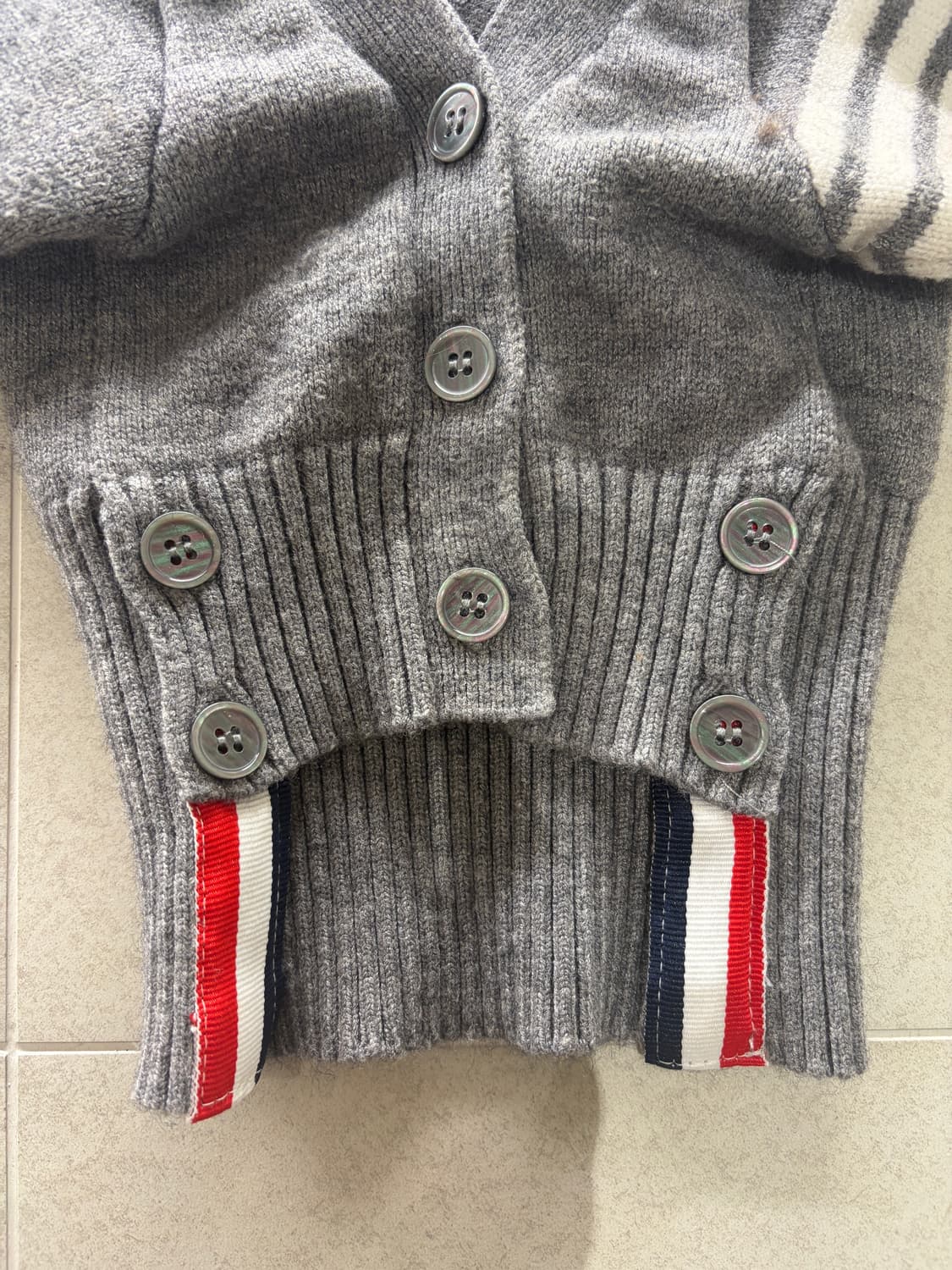 강아지 옷 톰브라운 가디건  상품이미지2