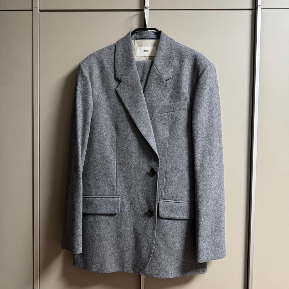 아미 드 꾀흐 그레이 울 싱글 슈트 셋업 50/40 사이즈 상품이미지1