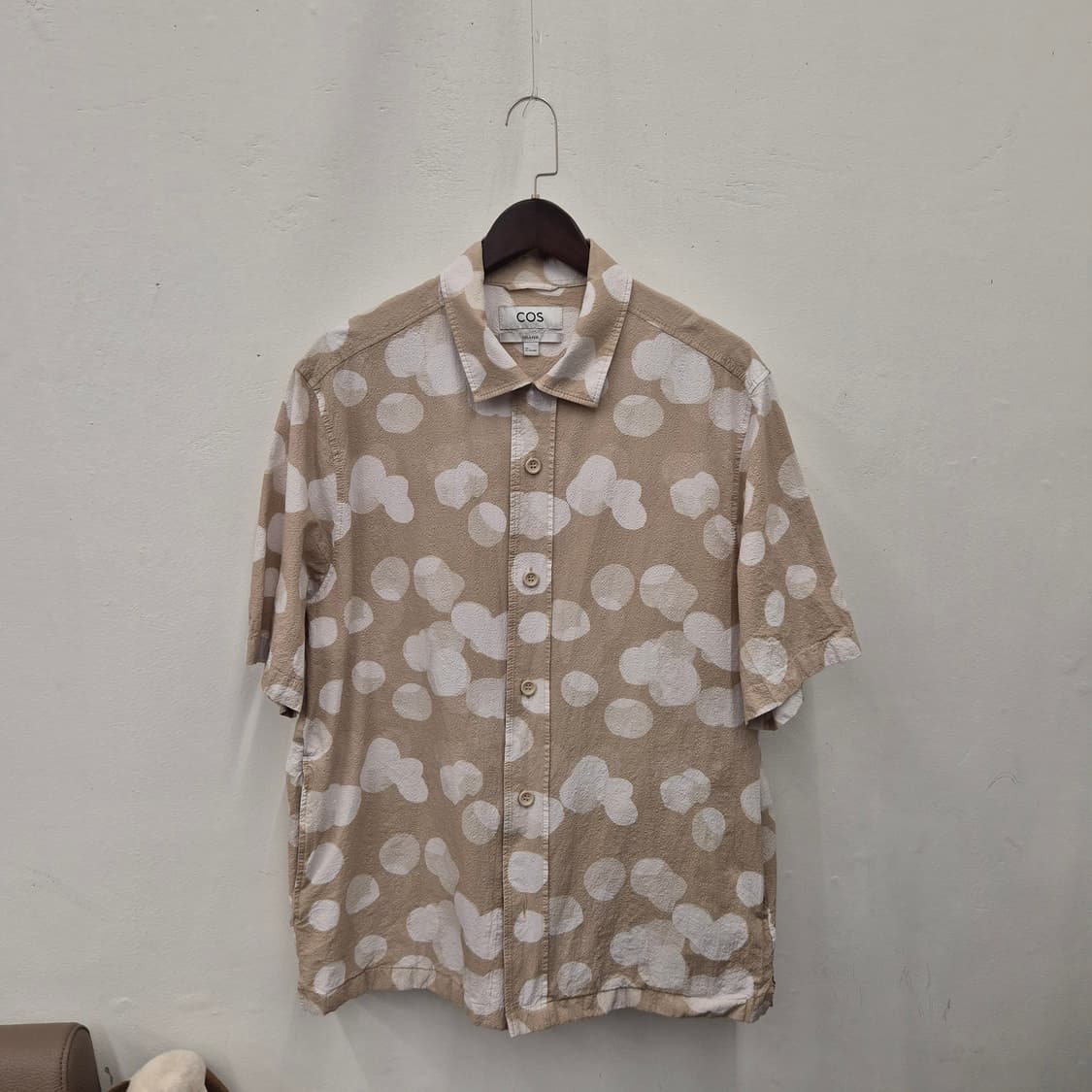 코스 릴렉스핏 시어서커 도트 셔츠 L 상품이미지1