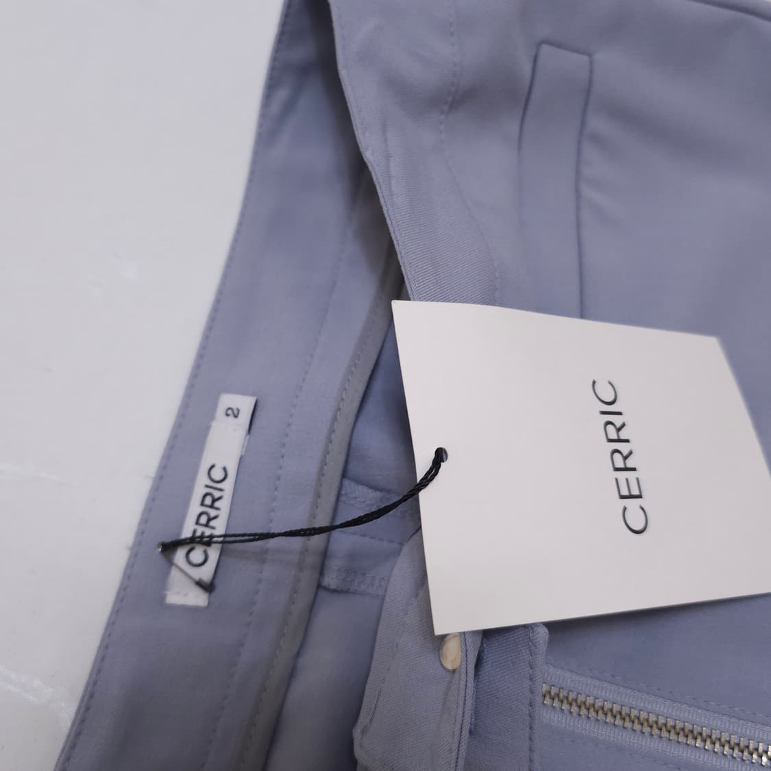 세릭 프론트 짚 슬림 팬츠 상품이미지4